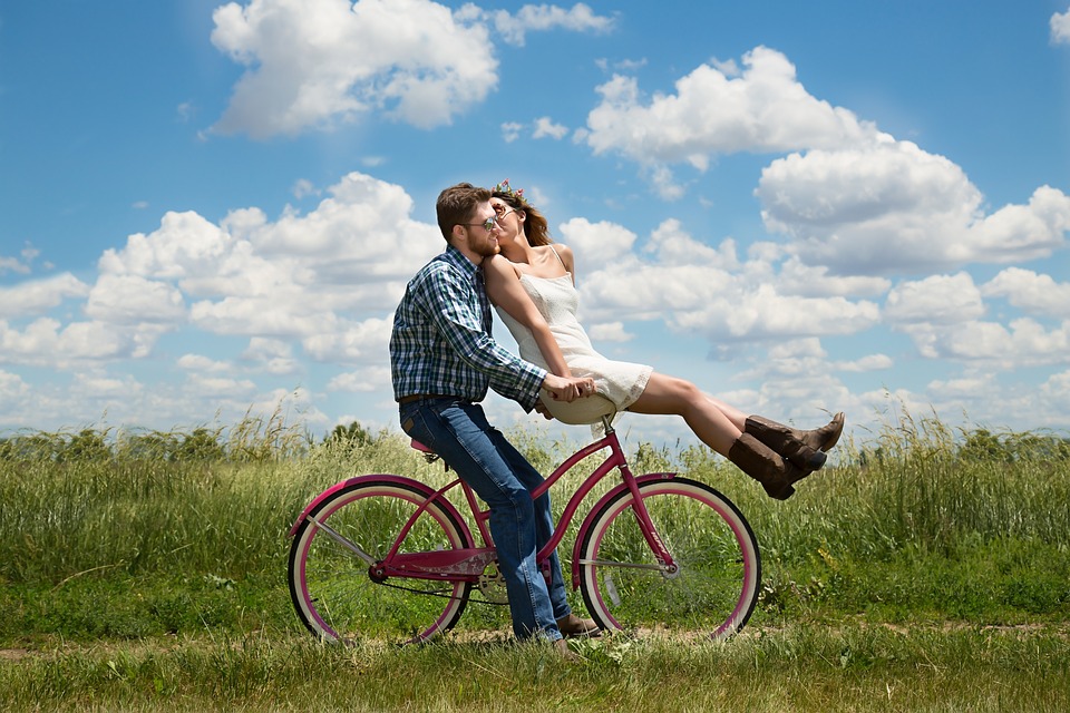 De célibataire à  « en couple » : 4 changements radicaux